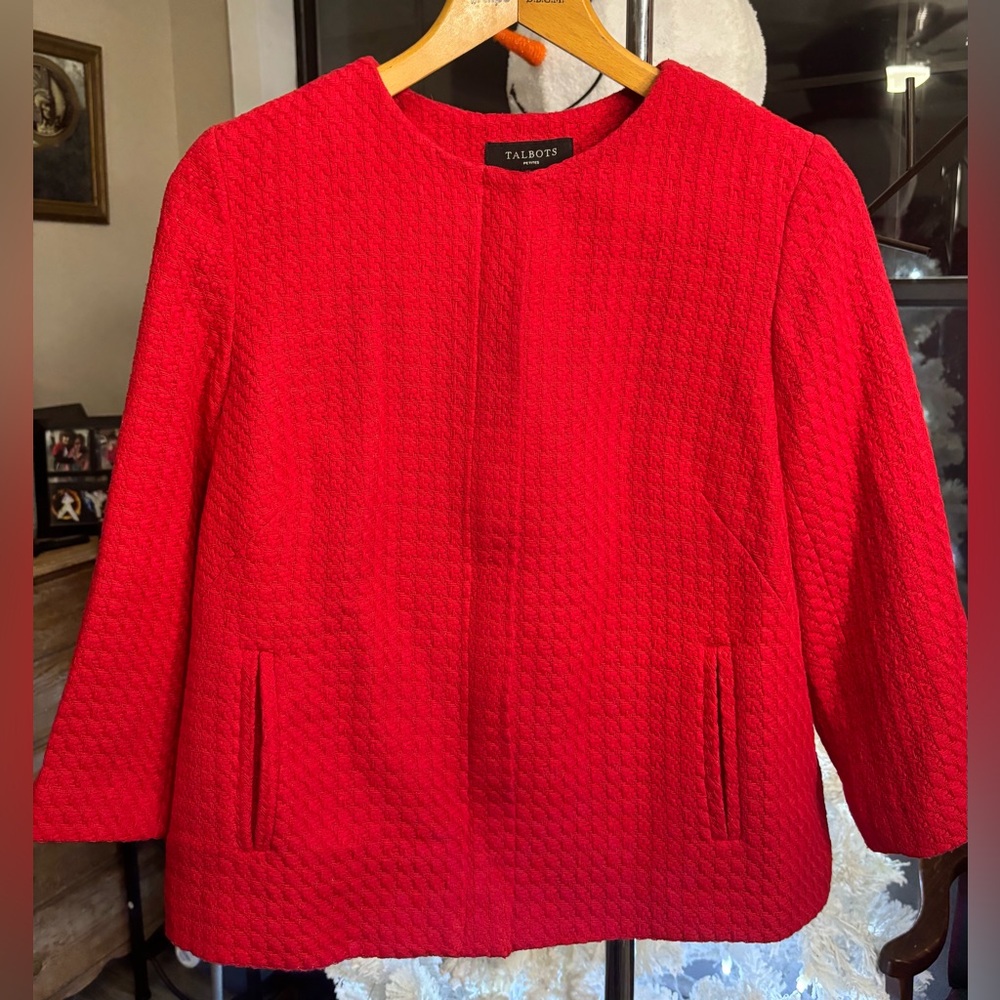 Talbots 🎀HOST PICK🎀Textured Scarlet Blazer- size 8 Petite.